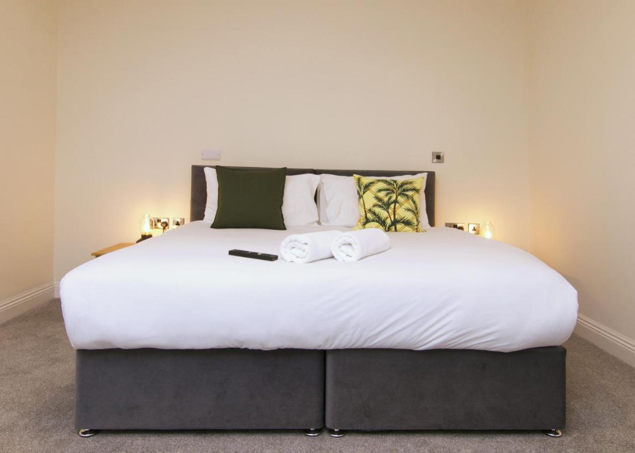 Escape Ordinary At Castle Hume Apartamento Enniskillen Exterior foto