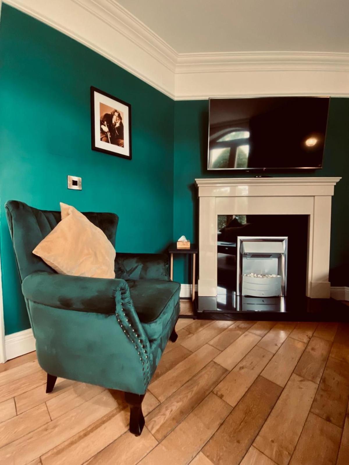 Escape Ordinary At Castle Hume Apartamento Enniskillen Exterior foto