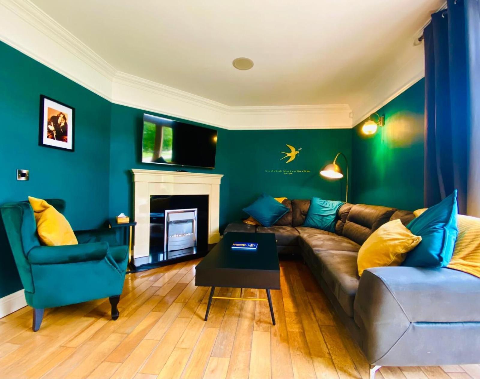 Escape Ordinary At Castle Hume Apartamento Enniskillen Exterior foto